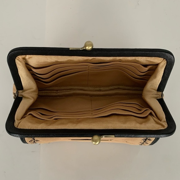 Isabella Fiore Once Upon A Time East/West Kisslock Frame Wallet Clutch Bag - Picture 6 of 9